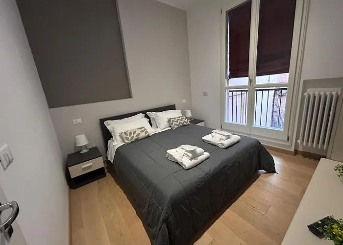 Apartament Palazzo Dell'arte - Strazzaroli Bolonia